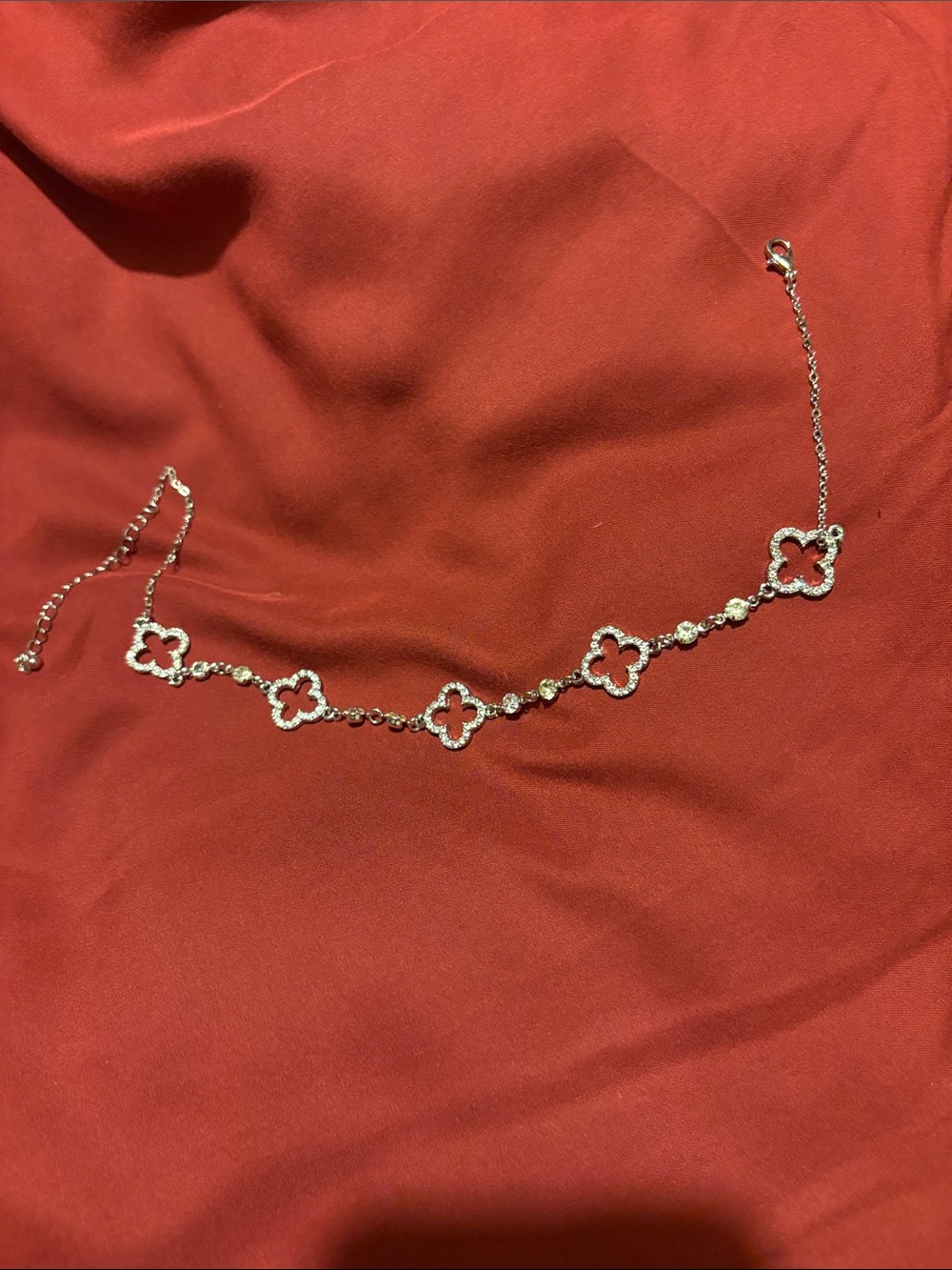 Delicate Silver Floral-Link necklace- Sparkling Clear Stones